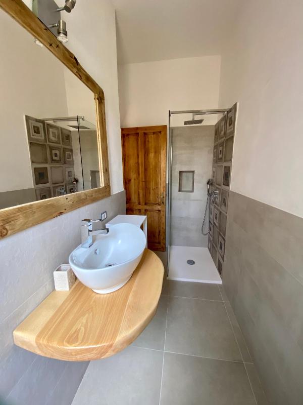 Appartamento a La Caletta - Paradiso con Giardino