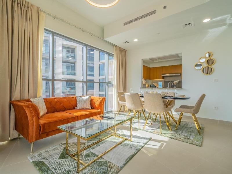 Glamorous Apartment Facing Burj Khalifa — отель в Дубае, Объединенные Арабские Эмираты