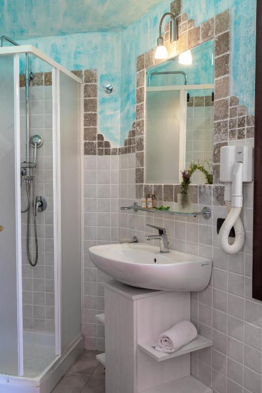 Hotel Trinità dei Corsari - Elegante Oasi sul Lungomare