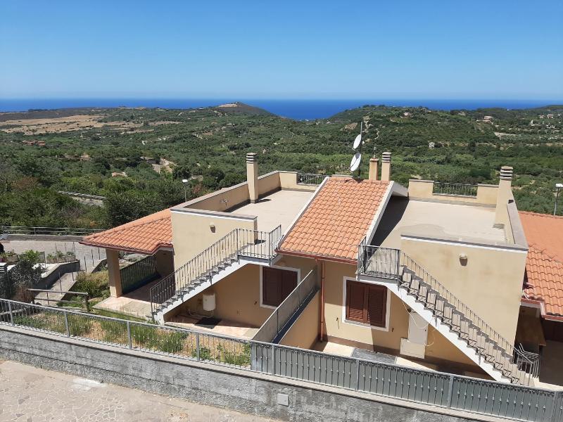 Casa Sassos a Tresnuraghes - Incantevole Villa con Piscina