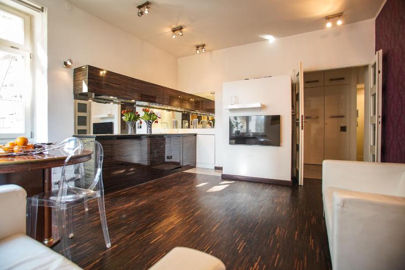 Цены на Apartament Powisle в Варшаве