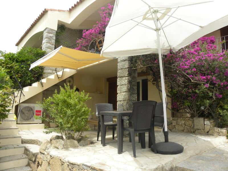 B&B con giardino a La Maddalena - Oasi di tranquillità