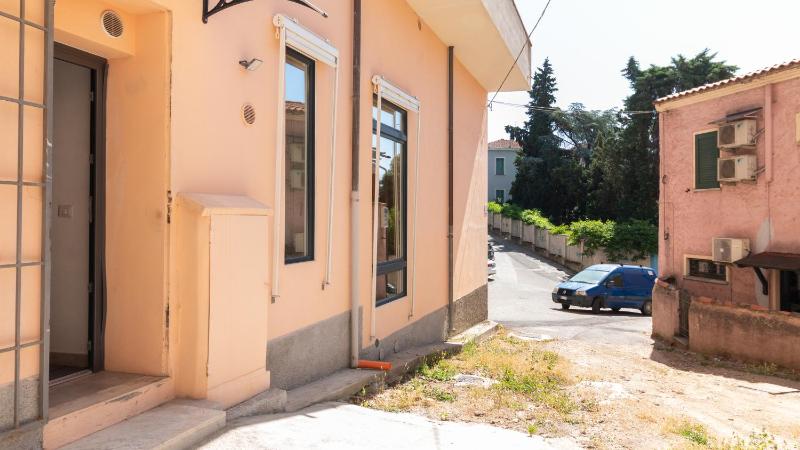Civico 65-40 a Nuoro - Moderno appartamento nel cuore della città
