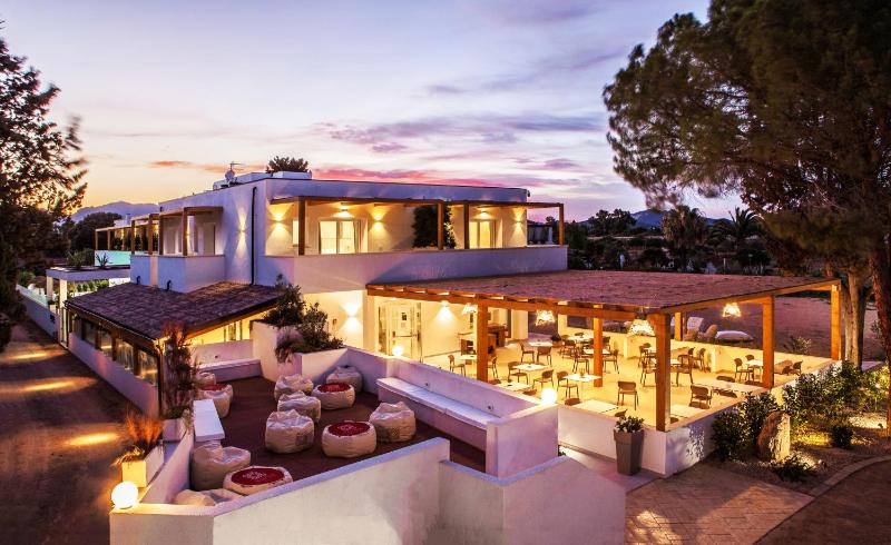 NOHA Lifestyle Hotel a Pola - Lusso fronte mare
