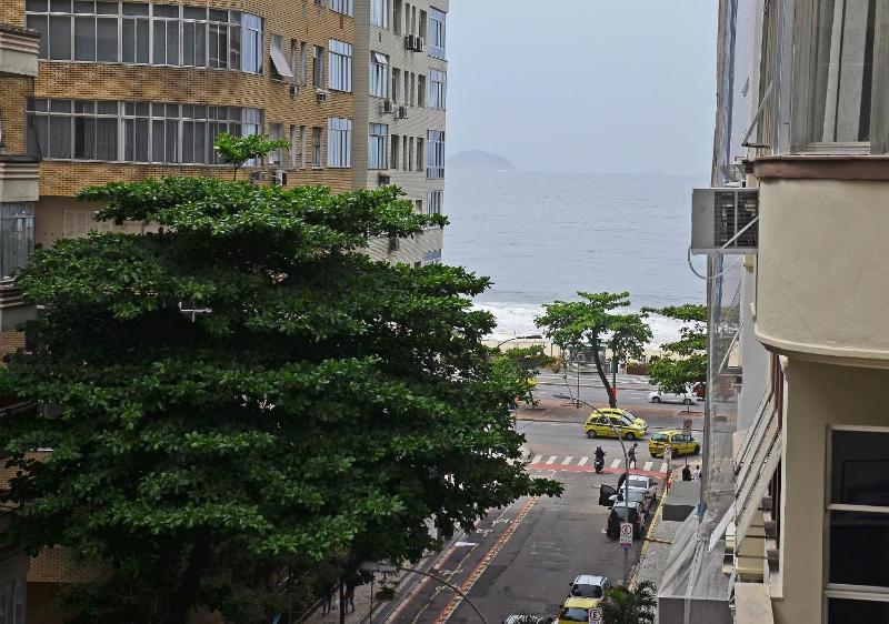 Line Rio - Copacabana 3Qts ao Lado da praia — отель в Рио, Бразилия