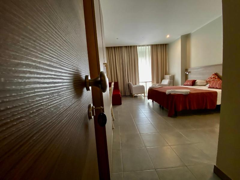 Цены на Hotel Vintage Milano Centrale в Милане