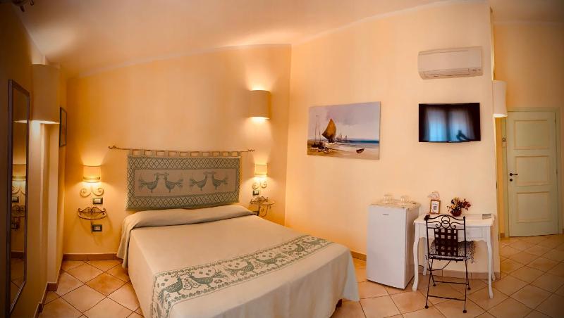 B&B Domo La Laguna a Cabras - Incantevole vista città