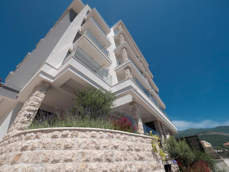 Horizon Residences Andjela — отель с удобным расположением в Будва