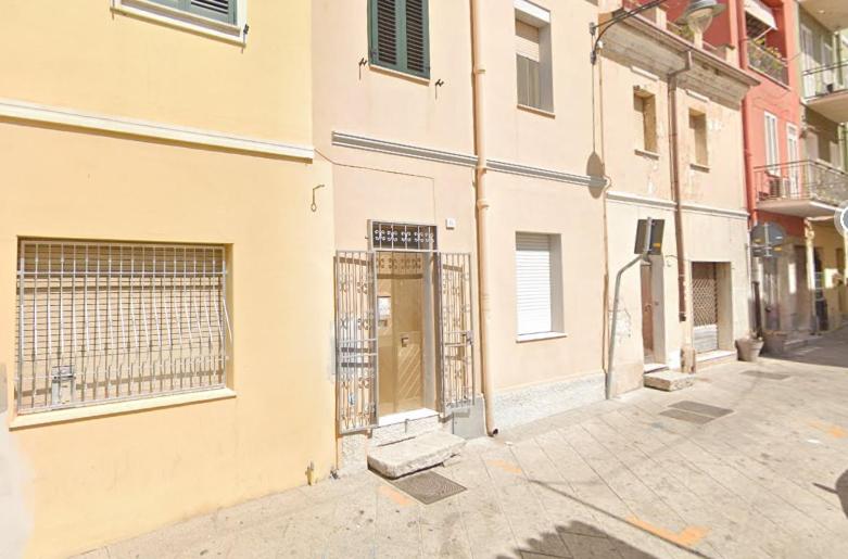 Via Acquedotto 54 a Olbia - Elegante in Centro