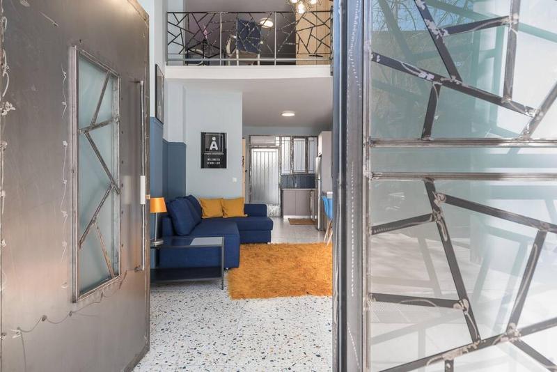 Цены на Athens Loft в Афины