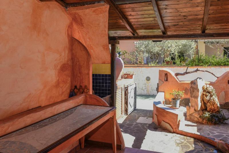 Villa Aurora a Cala Liberotto - Accogliente casa con patio