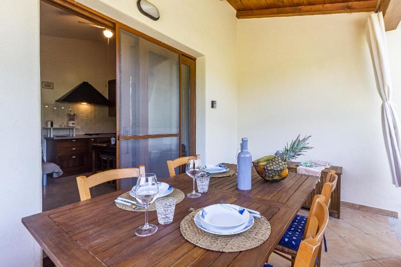 Villa Spaziosa a Budoni - Oasi a 5 Min dal Mare