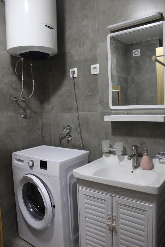 Lovely apartment - Ljupki stan — отзывы гостей и цены
