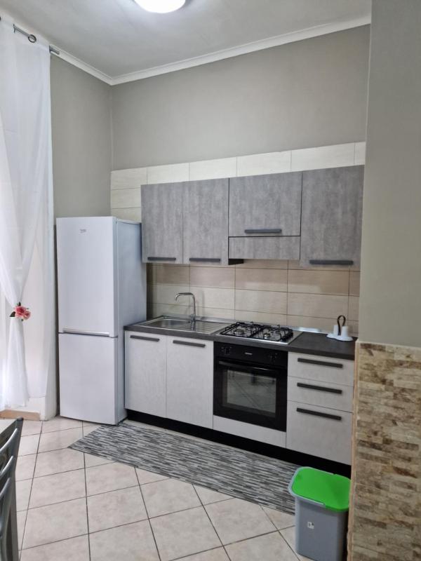 Dimora Partenopea-Holiday House — отель с удобствами в Неаполе