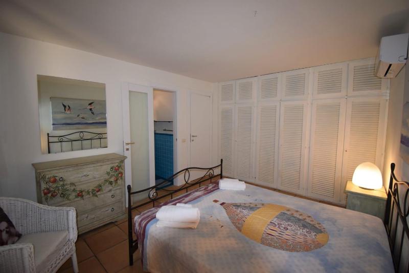 Ampio appartamento con giardino a Porto Rotondo