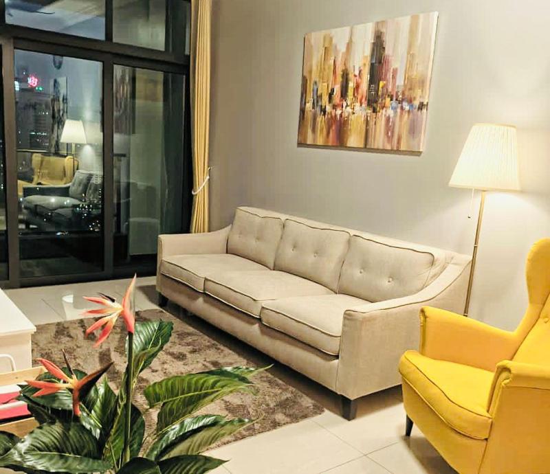 Цены на 3 Bedrooms Short Stays Condo at KLCC в Куала-Лумпуре