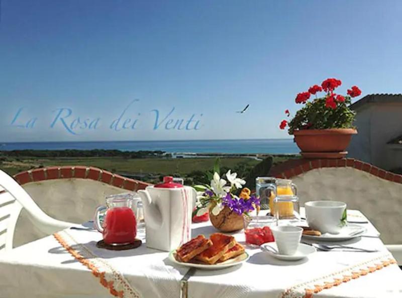 La Rosa dei Venti a La Caletta - B&B panoramico fronte mare
