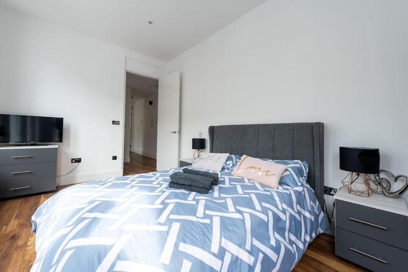 Beautiful Apartment by Hyde Park SS2 — отель с удобным расположением в Лондоне