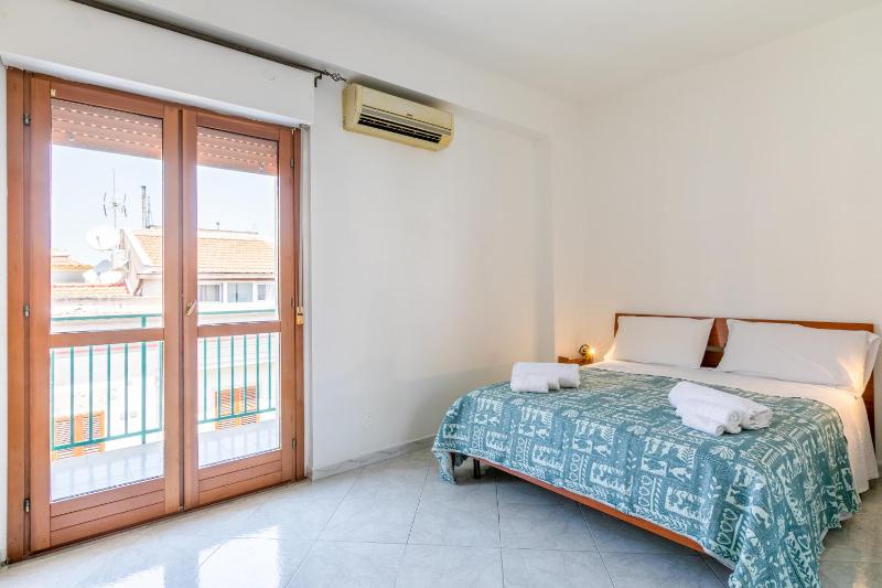 Villa Malfitano & Stazione Lolli Cozy Apartment — комфортный отель в Палермо