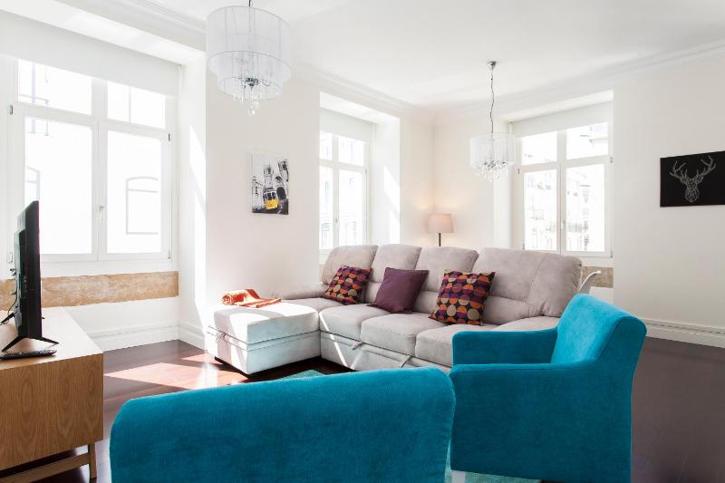 FLH Downtown Cosmopolitan Apartment — отель в Лиссабоне, Португалия
