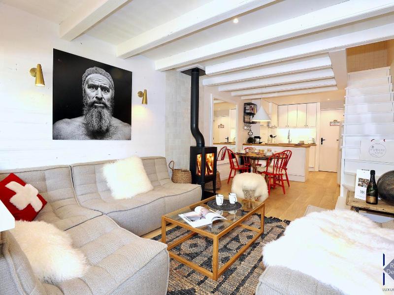 Charmant duplex renove pres du centre avec 2 balcons et poele - FR-1-664-10 — отель с удобствами в Куршевеле