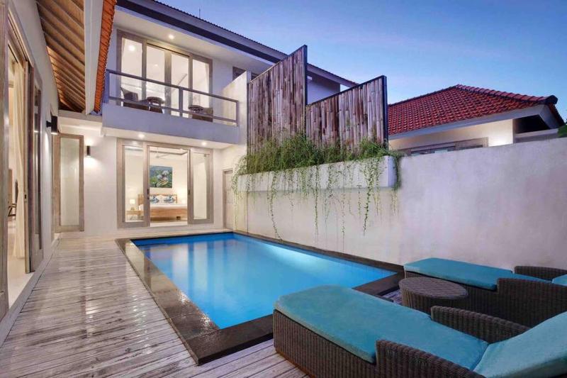 Green Villa A, brand new villa near central Ubud. — отель с удобствами в Убуде