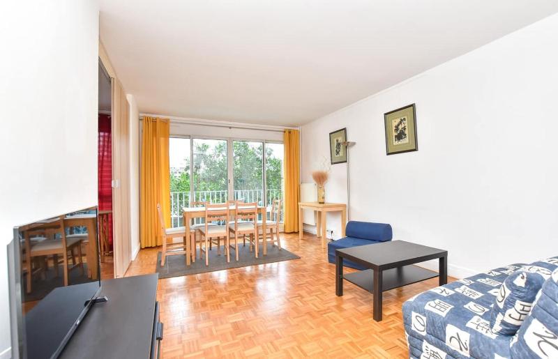Paris, bel appartement spacieux, calme, 90m2 — отзывы гостей и цены