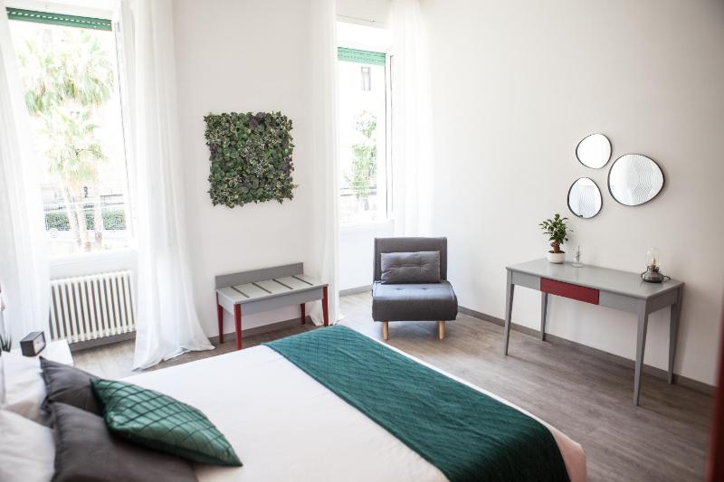 Domina Trastevere Apartment 2 - Roma — комфортный отель в Риме