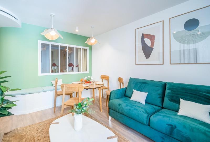 Residence Feniers - Hyper centre St Tropez — отель с удобствами в Сент-Тропезе