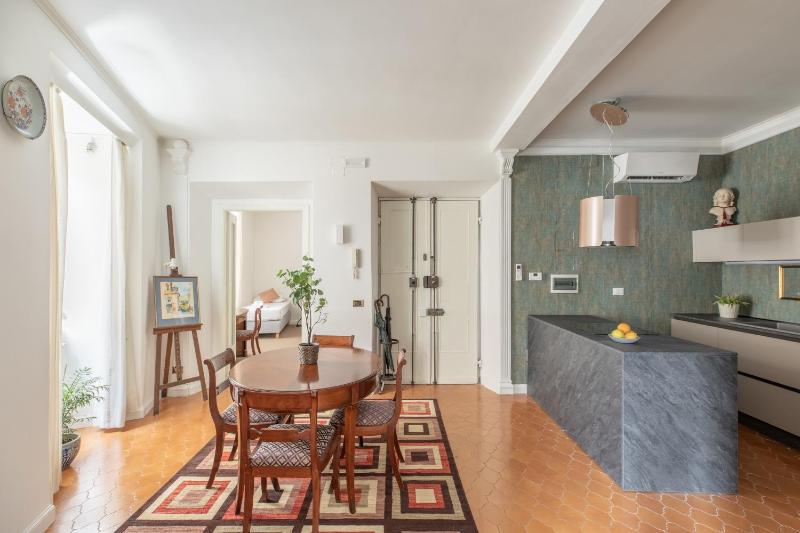 IFlat Modern apartment in the Monti area — комфортный отель в Риме