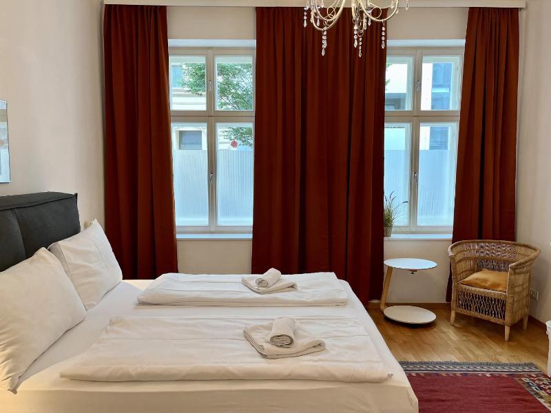 Casa Nostra - Zentrale Wohnung am Augarten — комфортный отель в вене