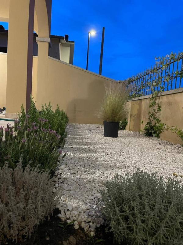 Green House a Olbia - Tranquillo appartamento con orto
