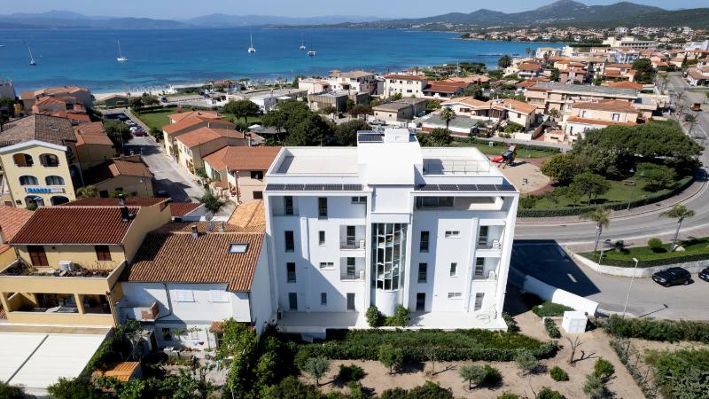 La Casa di Gianluca a Golfo Aranci - Spazioso appartamento centrale