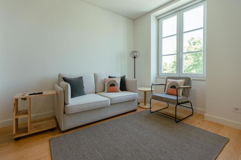 Trindade 19 Apartments - 2C Tinta Miuda — отель в Лиссабоне, Португалия