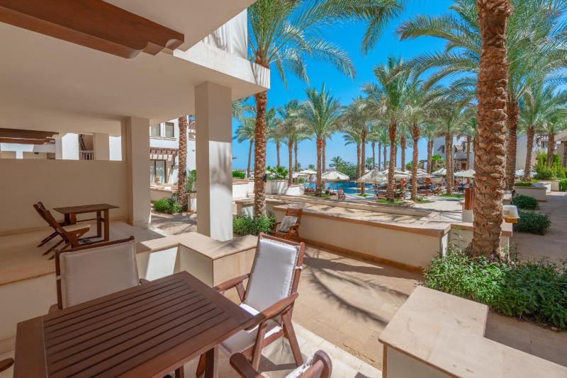 Цены на Classy 1-Bedroom Apartment in Ancient Sands with Pool View в Хургаде