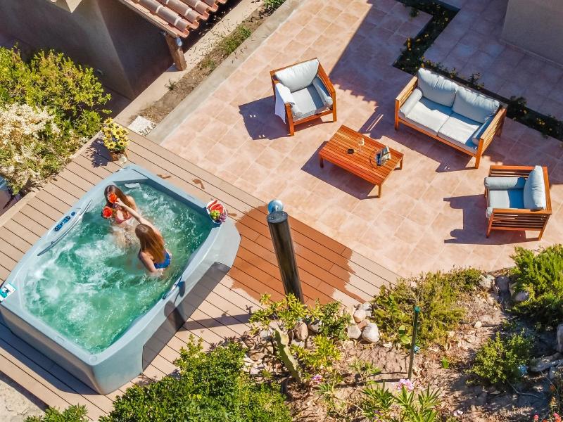 Villa Nella a Costa Paradiso - Lussuosa villa idromassaggio