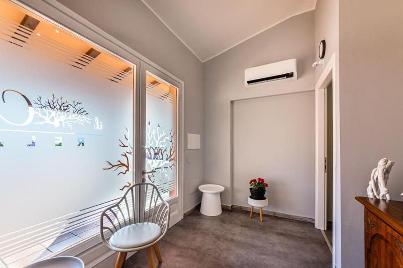 Relais Il Corallo - Elegante B&B nel cuore di Porto San Paolo