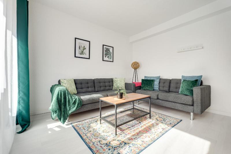Casa Verde Alicante — забронировать отель в Аликанте