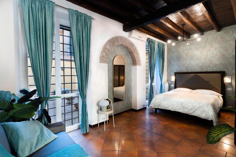Цены на Appartamento con patio immerso nel verde a Trevi в Риме
