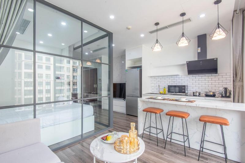 Sunny Vinhome D'Capital Apartment — забронировать отель в Ханое