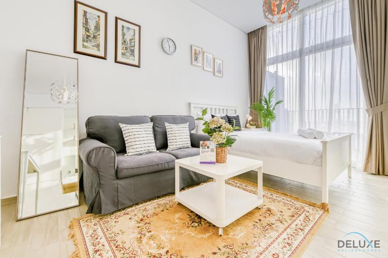 Cheerful Studio at Belgravia Tower JVC by Deluxe Holiday homes — отель в Дубае, Объединенные Арабские Эмираты
