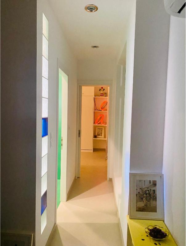 Цены на Your lovely central home in buzzing Exarchia в Афины
