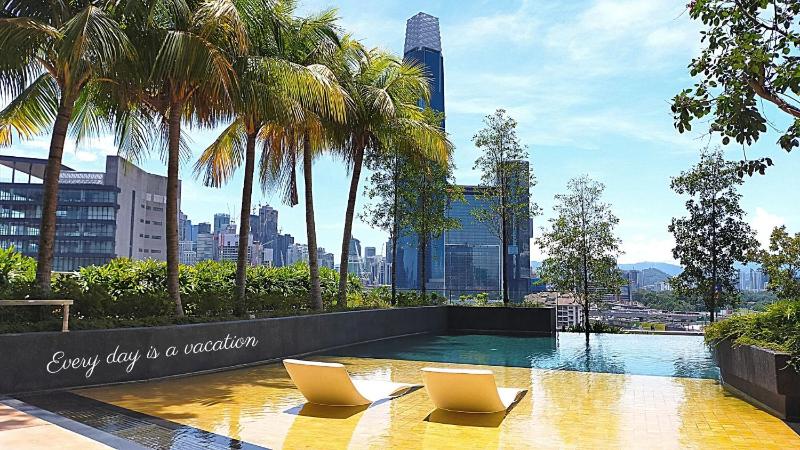 Awesome Designer Suite 3-Beds Near TRX KLCC, Next to IKEA — забронировать отель в Куала-Лумпуре