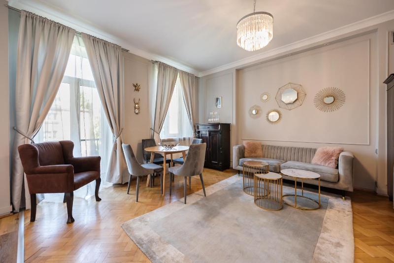 Premium Artdeco Boutique — комфортный отель в Варшаве