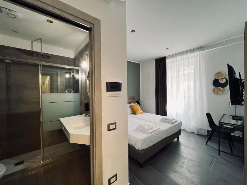 Smart Rooms Naples — отель в Неаполе, Италия