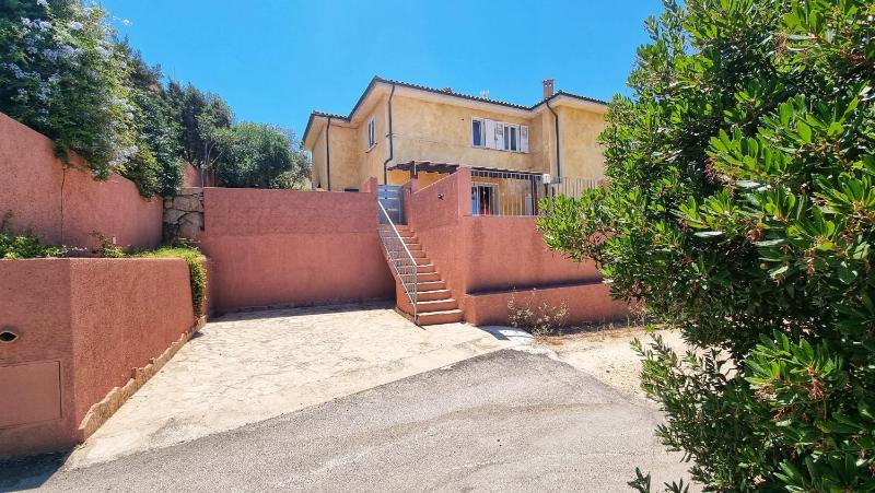 S&M house a La Maddalena - Appartamento con Patio