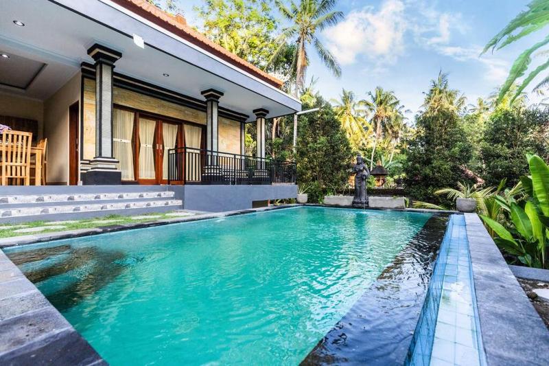 Villa New Era: 2-levels Villa - up to 9 persons — отель с удобствами в Убуде