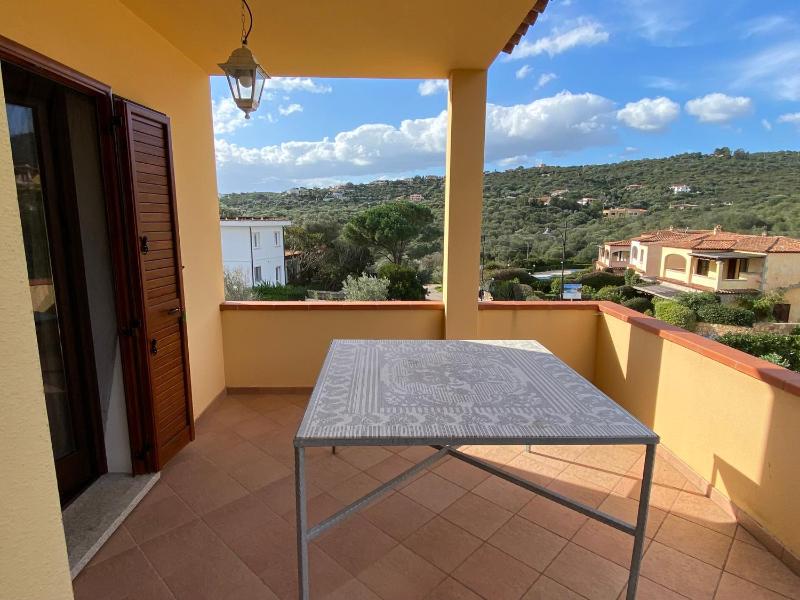 Villa Rosetta a Olbia - Accogliente Appartamento con Vista