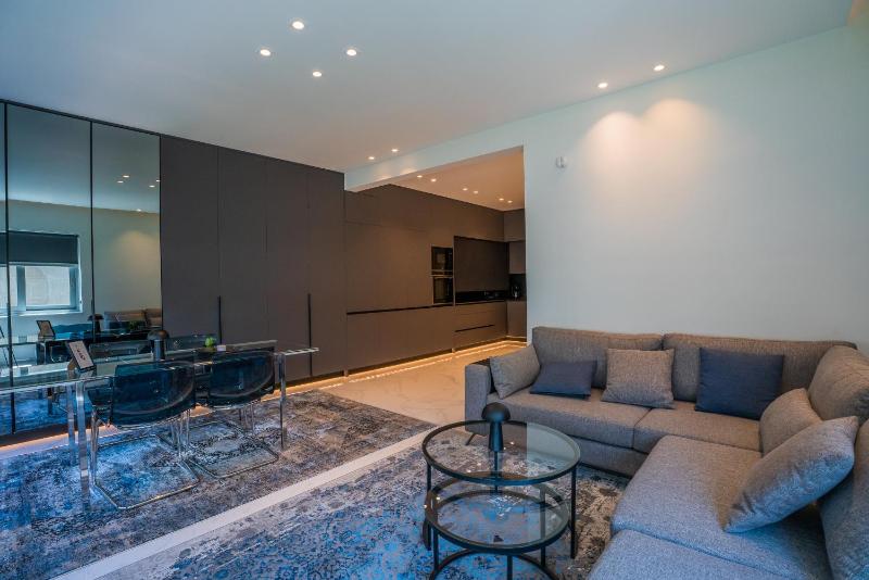 Noho Apartments @ Akadimias — отель с удобным расположением в Афины