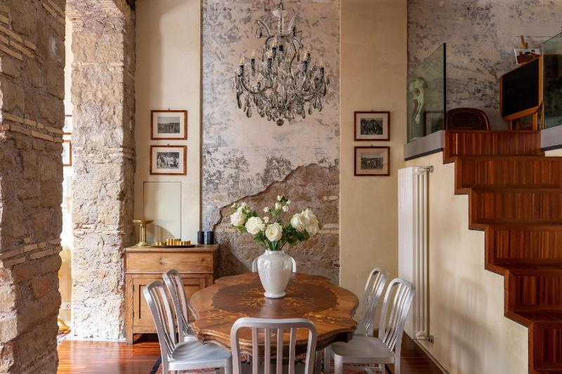 IFlat Luxurious loft in the heart of rome — отель в Риме, Италия
